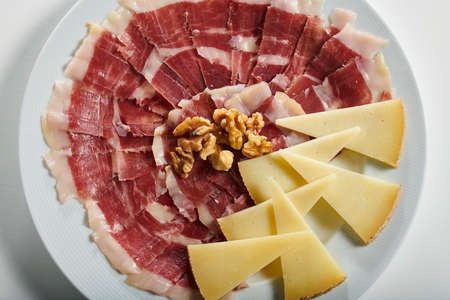 JAMON Y QUESO